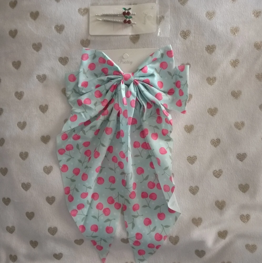 ✂️3/$15 *NWT* Pretty Cherry Print Hair Bow and Clip Set